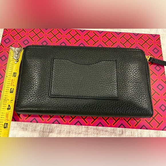 Tory Burch Britten Black Pebbled Leather Continental Wallet - Picture 6 of 10